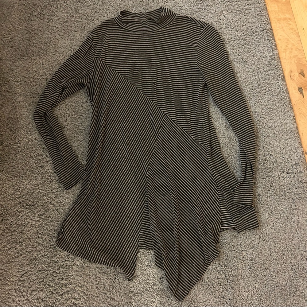 Mockneck long sleeve asymmetrical top